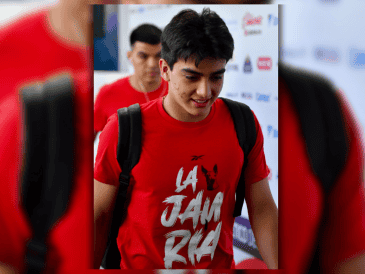Gilberto Mora iniciará sus estudios en la Universidad Anáhuac Mérida. IMAGO 7