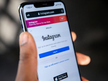 El rediseño de Instagram recuerda inevitablemente a la reciente controversia de Jaguar a finales de 2024. UNSPLASH / S. FEYISSA
