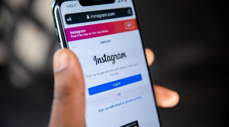 El rediseño de Instagram recuerda inevitablemente a la reciente controversia de Jaguar a finales de 2024. UNSPLASH / S. FEYISSA