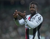 La Comisión Disciplinaria retiró la sanción a “Duk”, quien podrá jugar ante Tigres en el aniversario 110 del Atlas. IMAGO7.