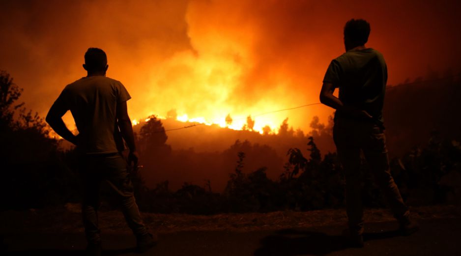 Los incendios, cuya causa aún no se ha determinado y que podrían tardar días en extinguirse, se produjeron en el día más caluroso del año en Londres. AFP/ARCHIVO