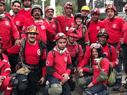 Los Topos Tlatelolco utilizan tradicionalmente overol rojo con pantalón azul oscuro. CORTESÍA