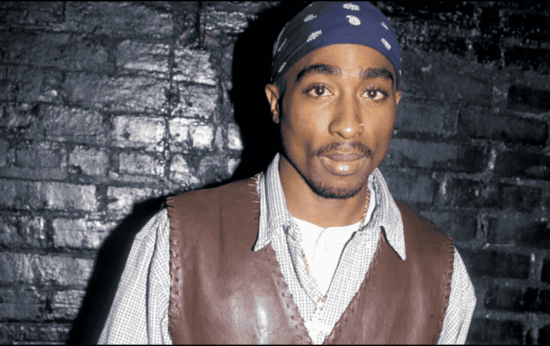 La muerte de Tupac Shakur a los 25 años dejó una herida profunda en la cultura hip-hop, ocurriendo en el clímax de la infame rivalidad entre las disqueras de la Costa Este y la Costa Oeste de Estados Unidos. ESPECIAL