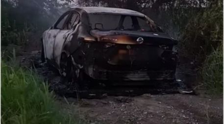 Dos de los cuerpos se encontraban en el área de la cajuela y uno más en el asiento de atrás del vehículo. ESPECIAL
