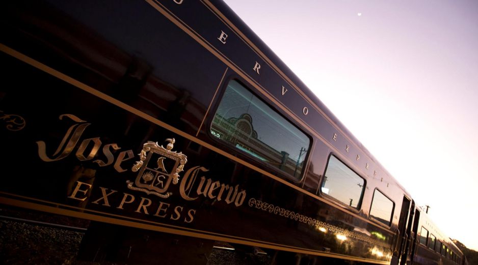 Este pueblo ofrece una experiencia única: recorrer sus paisajes agaveros a bordo de un tren clásico. Una aventura familiar que combina tradición, cultura y vistas espectaculares. EL INFORMDOR/ARCHIVO