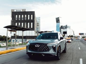 Con una silueta más estilizada, materiales de alta gama y un enfoque centrado en el confort, el nuevo Infiniti QX65 llega a México como un SUV coupé. CORTESÍA