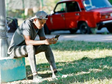 Desactivan cuentas para reclutar menores