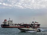 El estrecho de Ormuz, situado entre Irán y Omán, es una de las principales rutas marítimas para el transporte mundial de petróleo y gas. EFE / H. Shirvani