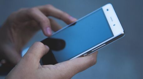 Durante la suspensión por no vincular la línea, únicamente podrán realizarse llamadas de emergencia. ESPECIAL/PEXELS