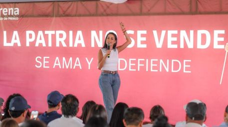 Mery Pozos encabezó una asamblea en Jalisco donde morenistas refrendaron su respaldo a Claudia Sheinbaum ante las presiones de Donald Trump. EL INFORMADOR/A. NAVARRO.