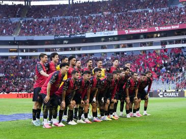 Hernán Crespo modifica el esquema del Atlas con un posible 5-3-2 para enfrentar a Tigres. IMAGO7.