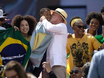 Da Silva cuestionó a los gobiernos conservadores anteriores, como el de Jair Bolsonaro, por dejar de invertir en educación, salud y seguridad. EFE / I. Fontana