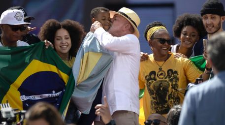 Da Silva cuestionó a los gobiernos conservadores anteriores, como el de Jair Bolsonaro, por dejar de invertir en educación, salud y seguridad. EFE / I. Fontana