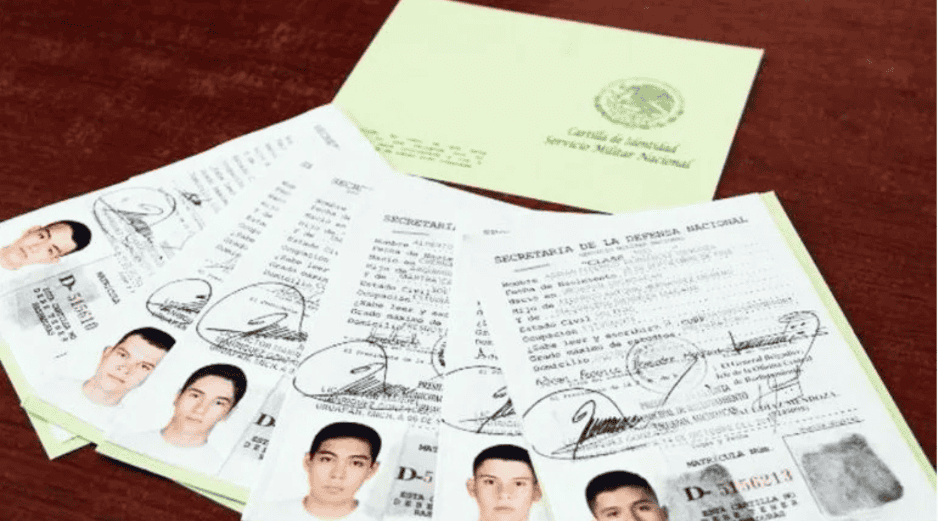 Las personas consideradas remisas deberán cumplir además con el requisito de presentar la constancia de no registro correspondiente. ESPECIAL