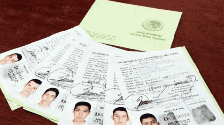 Las personas consideradas remisas deberán cumplir además con el requisito de presentar la constancia de no registro correspondiente. ESPECIAL