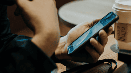 No es necesario contar con saldo ni utilizar los datos móviles para completar el procedimiento. CANVA