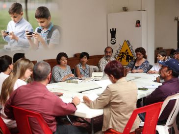 Como parte de la estrategia nacional que se sigue en torno al uso de celulares en las aulas de las escuelas de educación básica del país, durante las actividades del Consejo Técnico Escolar, más de 2 millones de maestros de nivel básico podrán emitir su opinión respecto de la propuesta. ESPECIAL / EL INFORMADOR y CANVA