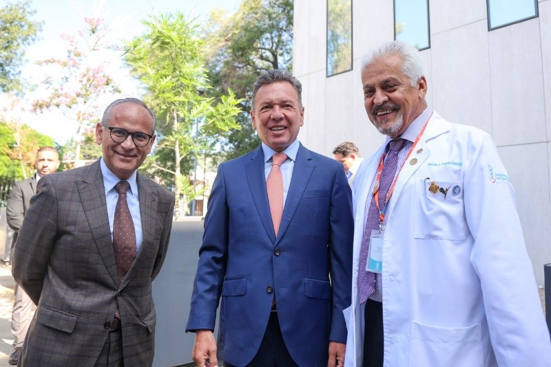 El gobernador Pablo Lemus destacó las políticas públicas en beneficio de pacientes con cáncer en la entidad. EL INFORMADOR / A. NAVARRO&nbsp;