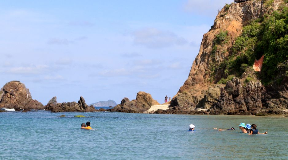 Esta playa de Jalisco luce una arena dorada y suave, que contrasta con las tonalidades verdes y azuladas del océano. EL INFORMADOR/ARCHIVO