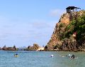 Esta playa de Jalisco luce una arena dorada y suave, que contrasta con las tonalidades verdes y azuladas del océano. EL INFORMADOR/ARCHIVO