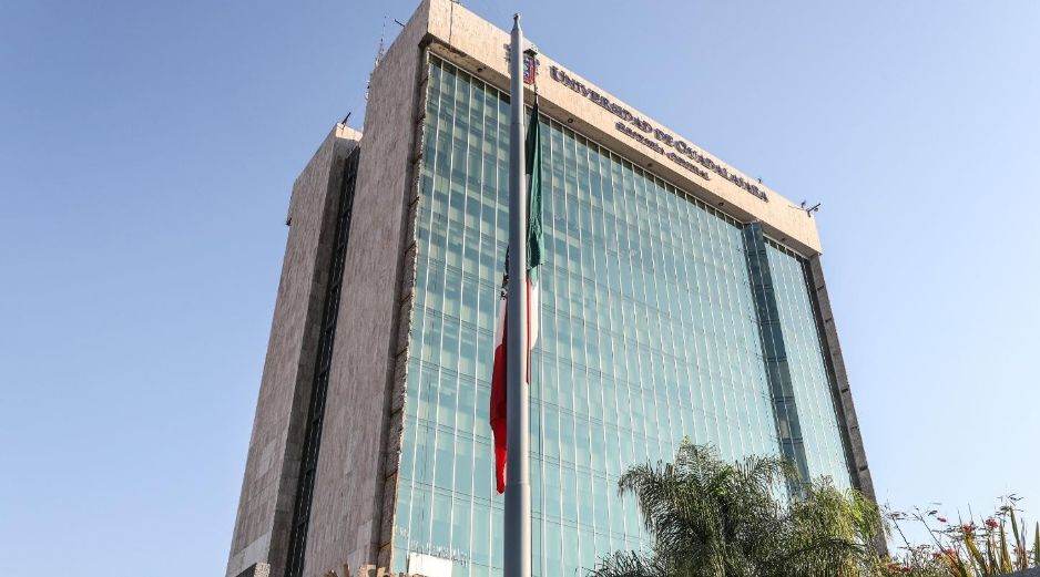 El pasado 13 de julio, el Consejo General Universitario aprobó que las entidades productivas de la institución cubran el pago al Siapa. EL INFORMADOR / ARCHIVO