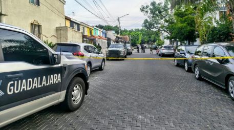 La Policía Municipal de Guadalajara informó que recibió el reporte de detonaciones de arma de fuego en la zona. ESPECIAL.