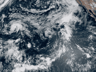 A medida que el sistema se aleja, las labores de recuperación han comenzado a tomar forma con el apoyo de diversas dependencias. NOAA (Oficina Nacional de Administración Oceánica y Atmosférica)