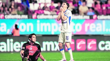 José Paradela. En medio de varias ausencias, el mediocampista argentino no ha podido cargar con toda la responsabilidad de la Máquina. IMAGO7