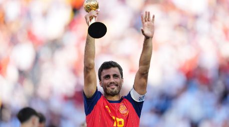 Rodri, Balón de Oro en 2024, llega al Camp Nou con el honor de haber sido el capitán de España en el camino hacia el título en el Mundial 2026. AP / ARCHIVO