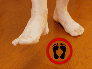 Para quienes están acostumbrados a usar zapatillas acolchadas todo el día, el cambio de hábito debe ser gradual. ESPECIAL / CANVA