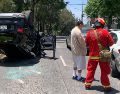 Elementos de la Coordinación Municipal de Protección Civil y Bomberos de Guadalajara acudieron al punto tras el choque. ESPECIAL/Protección Civil Guadalajara