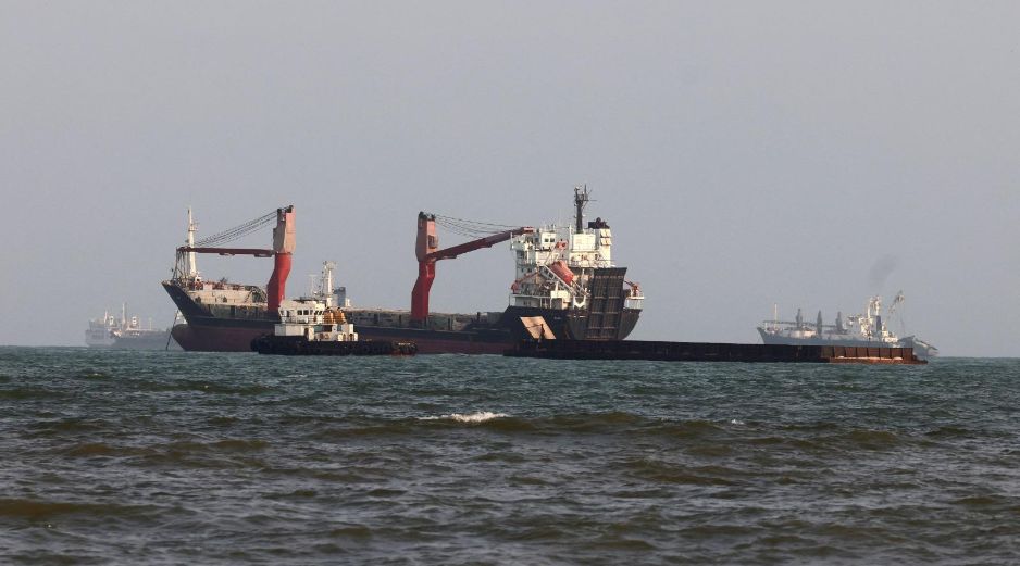 Por esta vía marítima circula aproximadamente 20% del flujo mundial de petróleo, por lo que cualquier interrupción en su operación podría generar presiones sobre los precios internacionales del crudo. AFP / ARCHIVO