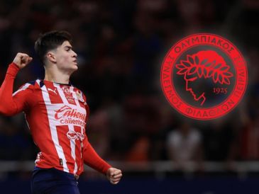 Tras días de negociaciones, Chivas y Olympiacos llegaron a un acuerdo para el traspaso de "La Hormiga" González. IMAGO7 / ARCHIVO