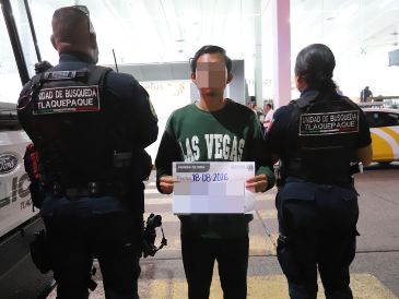 El joven de 20 años, con ficha de búsqueda vigente en San Luis Potosí, fue localizado en la Nueva Central Camionera de Guadalajara. ESPECIAL.