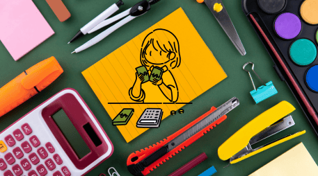 La cantidad que cada familia va a destinar dependerá principalmente de la lista de útiles, el uniforme y el calzado que necesite cada estudiante. UNSPLASH / CANVA