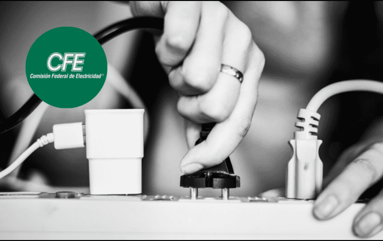Para proteger tu patrimonio, la primera y más importante recomendación es desconectar todos los aparatos electrónicos sensibles antes de que inicie el corte programado. CANVA