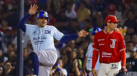 Batazos oportunos de Alex Mejía mantuvieron a Jalisco en la pelea, y en extra innings lograron la remontada. CORTESÍA/Charros de Jalisco