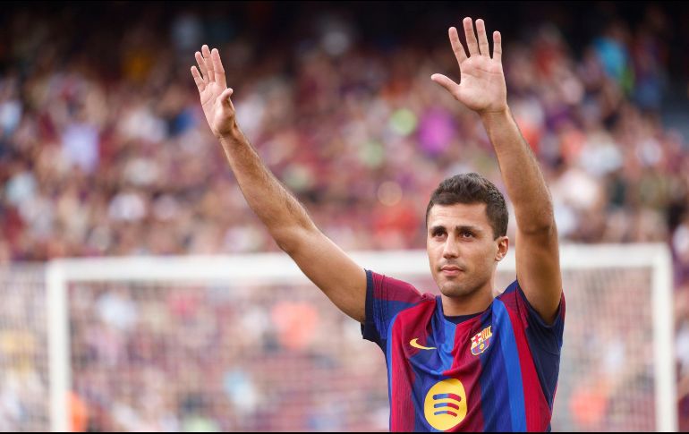 El centrocampista del Barcelona Rodri en la presentación previa al partido de su equipo ante el Al Ahly, correspondiente al Trofeo Joan Gamper. EFE/Q. García