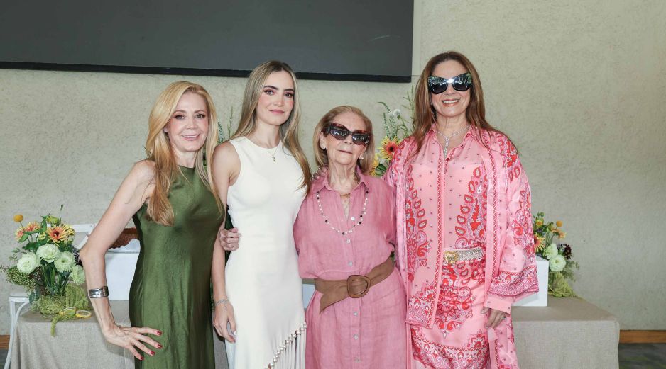Fernanda Chavira, Maki Iturbide Chavira, Güera Chavira y Lourdes García Castellanos. GENTE BIEN JALISCO / Revista del 21 de agosto 2026