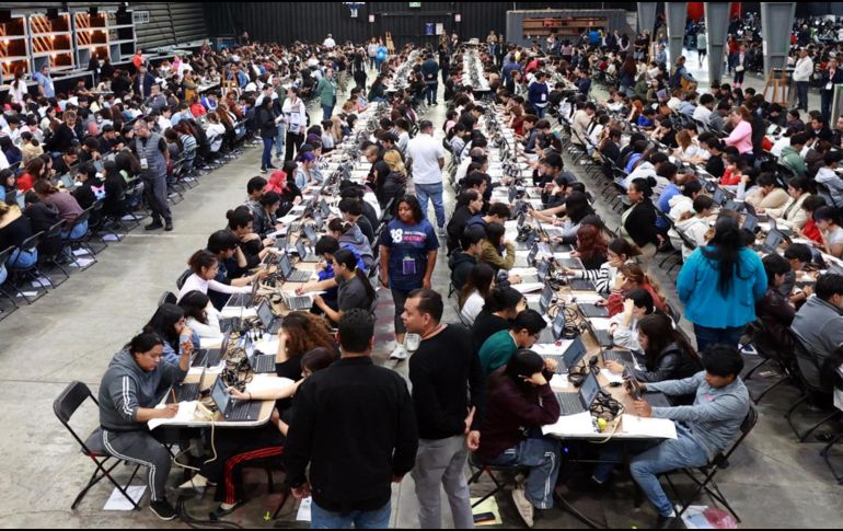 A pesar de la alta demanda, las autoridades universitarias de la UNAM mantienen una perspectiva optimista sobre el índice de admisión. EFE / ARCHIVO