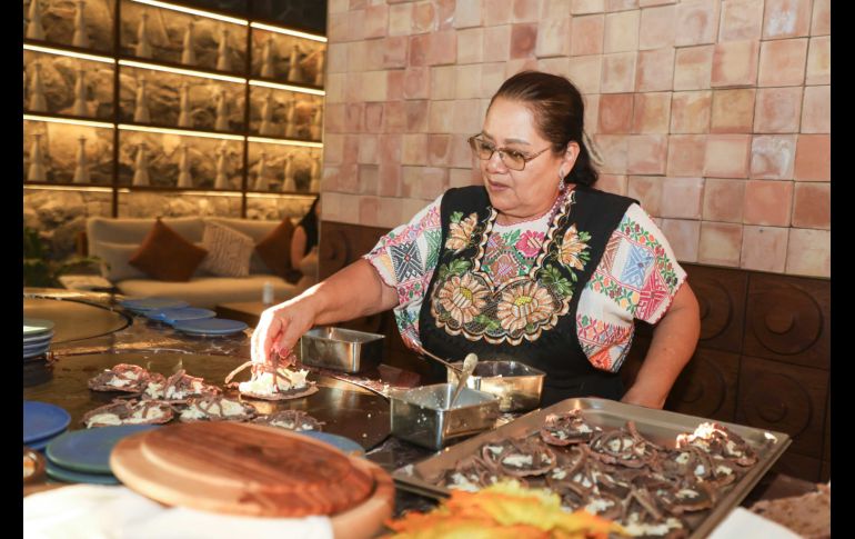 Juana Amaya. GENTE BIEN JALISCO / Apertura de Restaurante OYA y lanzamiento de Clase Azul Tequila Pink Edición Limitada 2026
