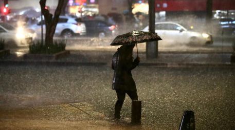 De acuerdo con los informes, la región del Valle de México mantendrá precipitaciones, tormentas eléctricas y granizo. SUN / ARCHIVO