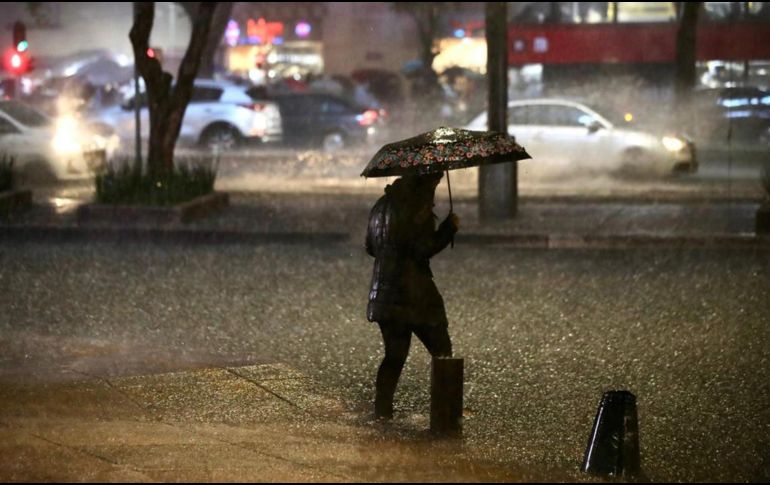 De acuerdo con los informes, la región del Valle de México mantendrá precipitaciones, tormentas eléctricas y granizo. SUN / ARCHIVO