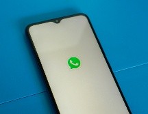 Cuando WhatsApp falla, se pueden tener problemas para recibir archivos como fotos o videos. UNSPLASH / M. ZATIVA