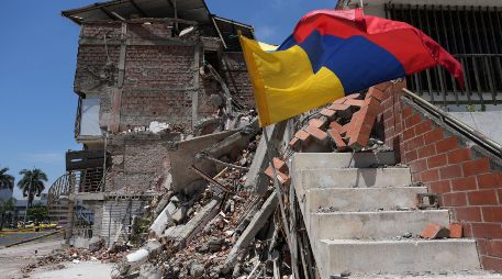 El desafío financiero para la reconstrucción de Cali se agrava debido a la baja cultura de aseguramiento en el país. EFE/E. Guzmán