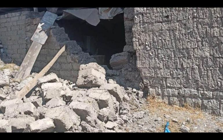 Fotografía tomada a traves de rastreo de redes que muestra los daños en una vivienda tras el terremoto de magnitud 7.2 en la región andina de Ayacucho. EFE