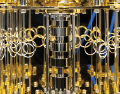 IBM prevé utilizar los L-couplers para conectar múltiples procesadores en una computadora cuántica más grande. IBM / EPECIAL