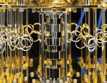 IBM prevé utilizar los L-couplers para conectar múltiples procesadores en una computadora cuántica más grande. IBM / EPECIAL