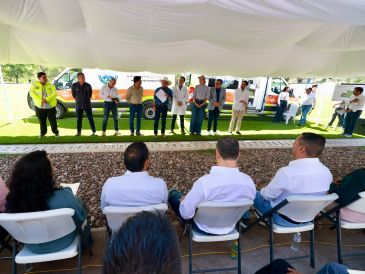 El evento de entrega de ambulancias se llevó a cabo en el municipio de Chimaltitán. ESPECIAL/Pablo Lemus
