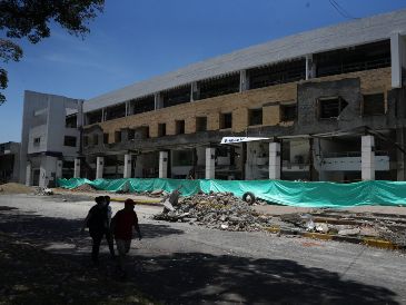 El número de viviendas destruidas aumentó a 31 mil 461, mientras que otras 163 mil 492 tienen daños. EFE/E. Guzmán
